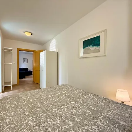 Διαμέρισμα Przestronne Mieszkanie Przy Plazy - Kordeckiego 8 *