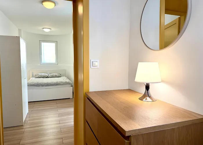 Апартаменти Przestronne Mieszkanie Przy Plazy - Kordeckiego 8 Сопот